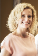 kristinakloubkovaportretfotopixpoczWEBSIZE