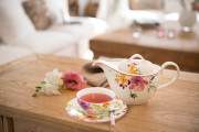 LuxurytableczVilleroy--Boch-Mariefleur-Tea-ajov-lek-s-podlkem-700-K-ajov-konvice-1450-K---image