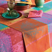 LuxurytableczGarnier-Thiebaut-MILLE-HOLI-Festival-Bhoun-55-x-155-cm-1520-K---image