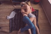 couple-7318901920