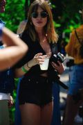 Le-21eme-Adam-Katz-Sinding-Levis-Coachella-Pool-Party-Palm-Springs-USA-2018AKS9144