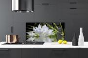 pietrele-de-flori-apa-floral-alb-negru