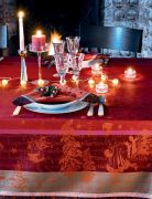 LuxurytableczChant-de-Noel-Bordeaux-Ubrus-Garnier-Thiebaut-cena-2110-Kc-rozmer-115x115-cm