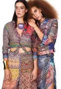 DESIGUAL-SRING-SUMMER-19PressLookBook-1pdfStrnka06Obraz0001